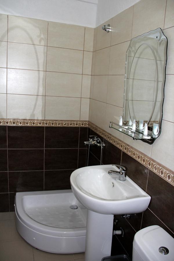 Korca City Rooms Buitenkant foto
